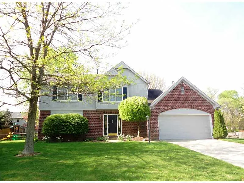 787 Grace Dr photo 1