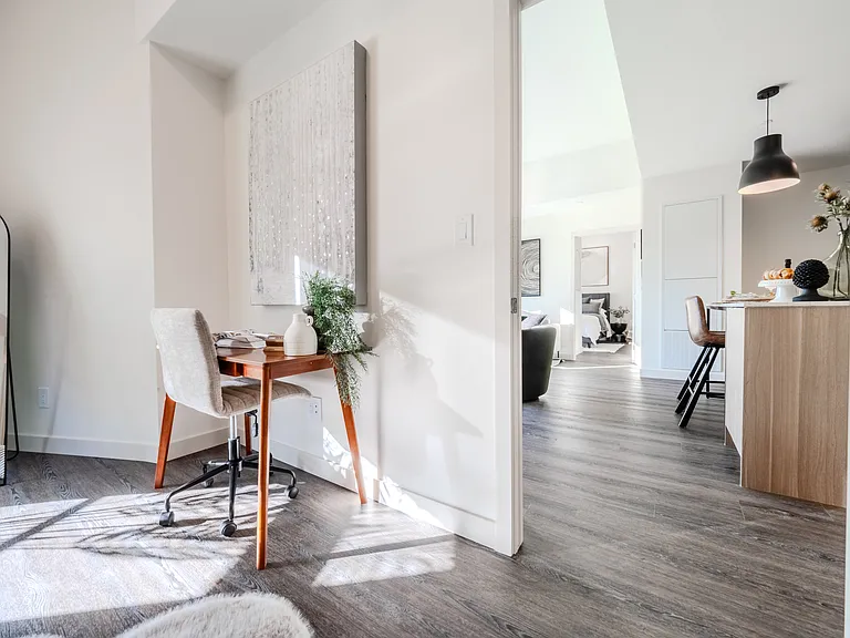 10135 108th St NW — Photo 42