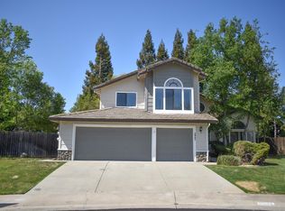 8960 Roundabout Ct, Elk Grove, CA 95624