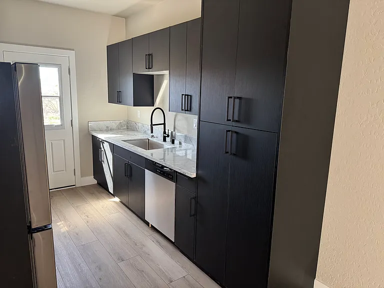 1341 E Arrowhead St #2 — Photo 11