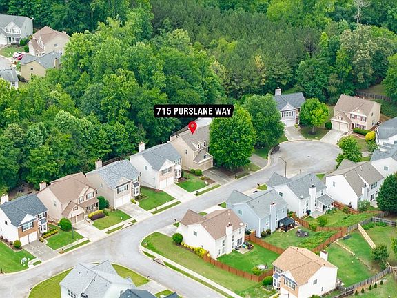 3rd image of 715 Purslane Way