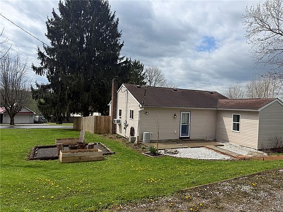4th image of 125 Church Rd W