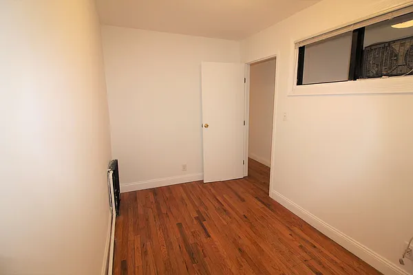 Rented by Compass | media 25