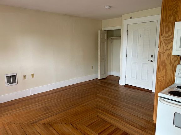 3rd image of 2 North Rd #1