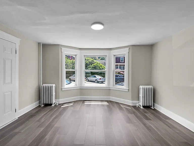 265-267 E Bertsch St #5 — Photo 19