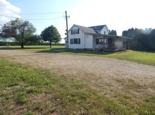 25606 Graf Rd, Harvard, IL 60033