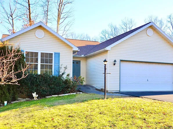 3003 Chapel Hill Rd, Huntingdon, PA 16652