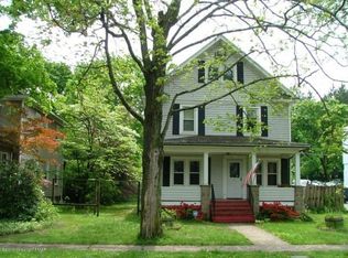 615 Bryant St, Stroudsburg, PA 18360