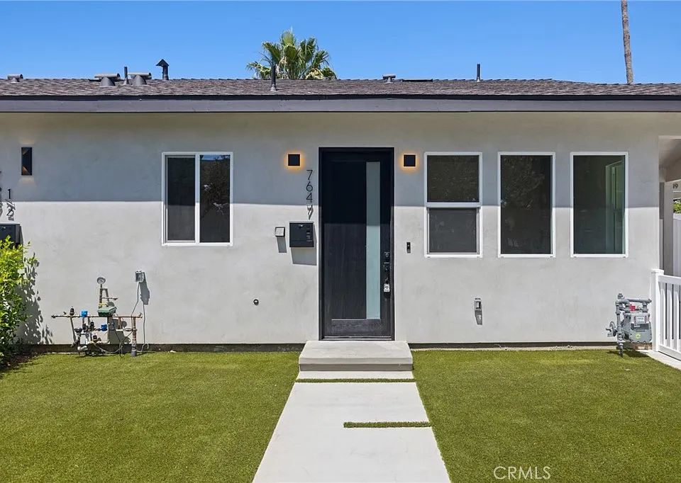 7647 Melvin Ave