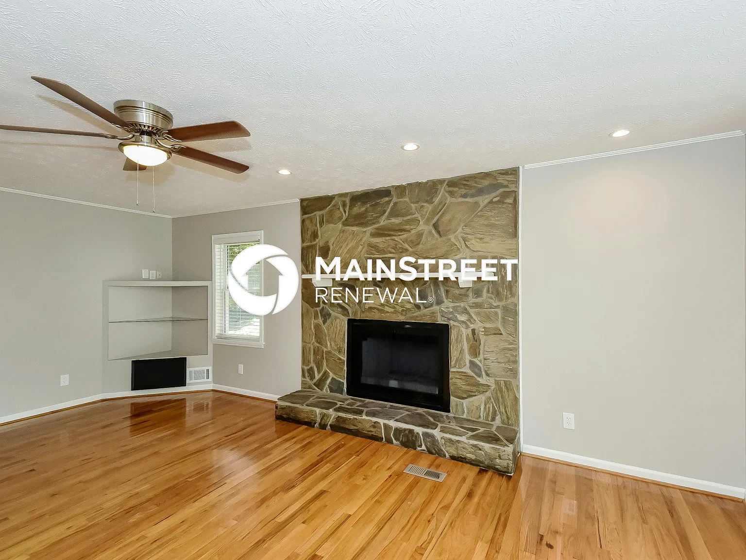 4705 Jay Bird Ln — Photo 2