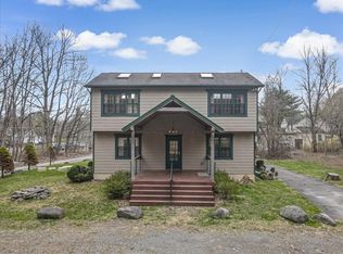 113 Hummingbird Ln, Cresco, PA 18326