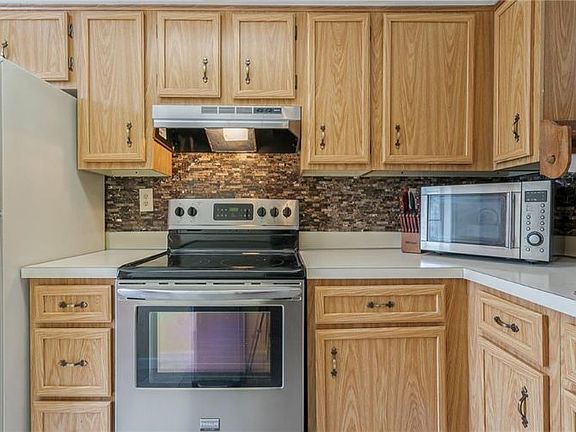 5th image of 4397 Heritage Dr