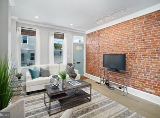 2639 Cedar St, Philadelphia, PA