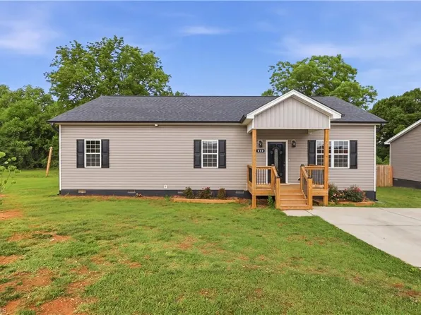 616 S Elm St, High Point, NC 27262