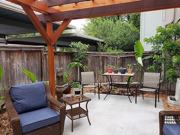 3rd image of 1833 Coronado Hills Dr