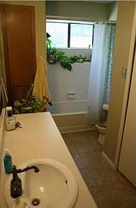 5th image of 811 Meadowcreek Dr