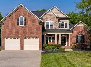 229 Windsong Dr, Clemmons, NC 27012