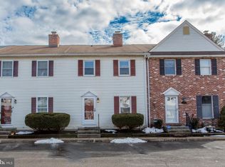 21 Washington Sq, Doylestown, PA 18901
