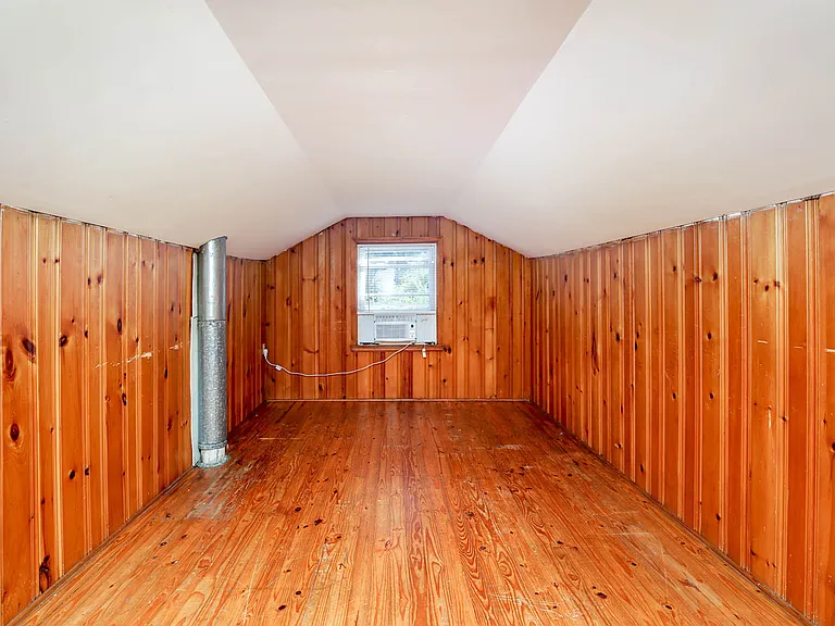1771 Harrodsburg Rd — Photo 10