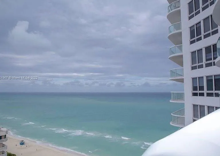 6365 Collins Ave #2409 — Photo 13