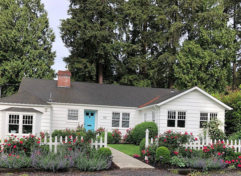 Cottage for Rent