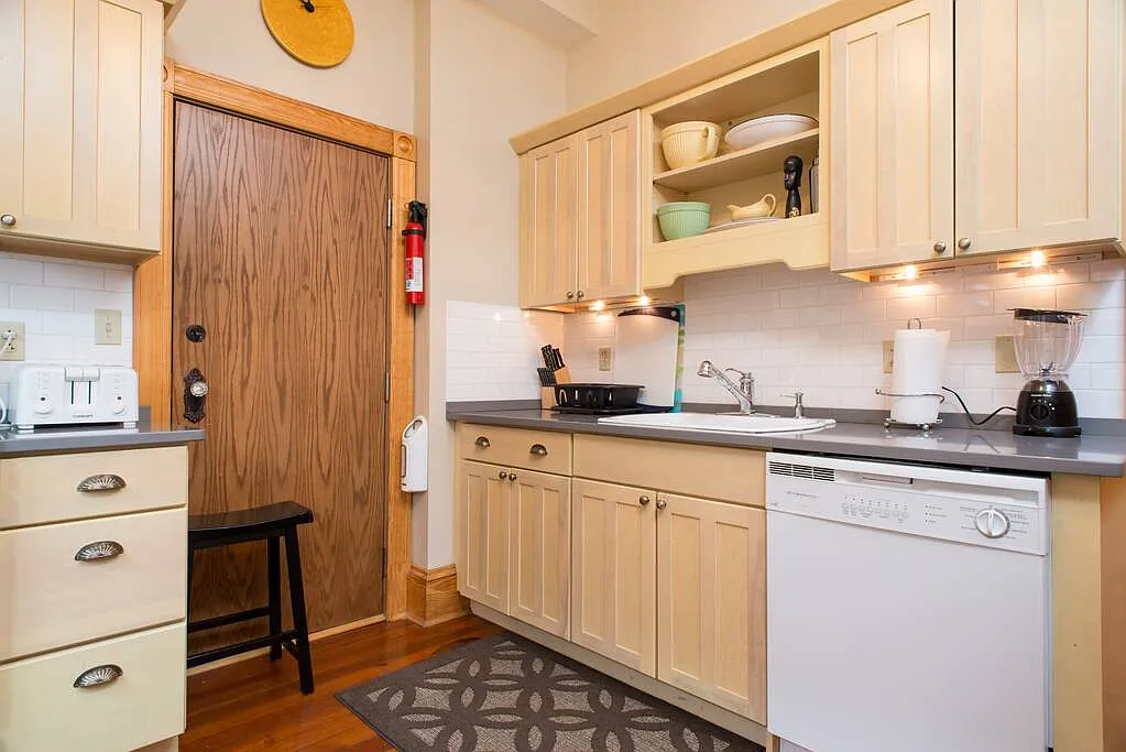 1 bed, $1,750 — Photo 1