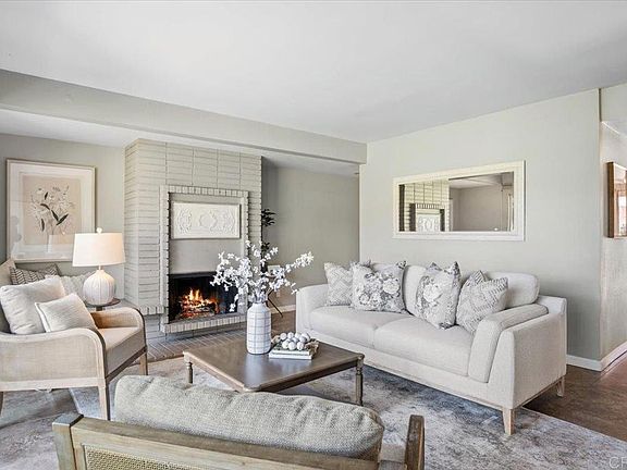 2nd image of 213 Via Osuna