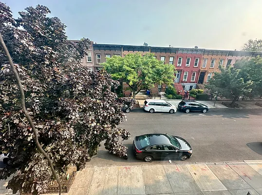 Rented by JB Mac Real Estate Inc. | media 25