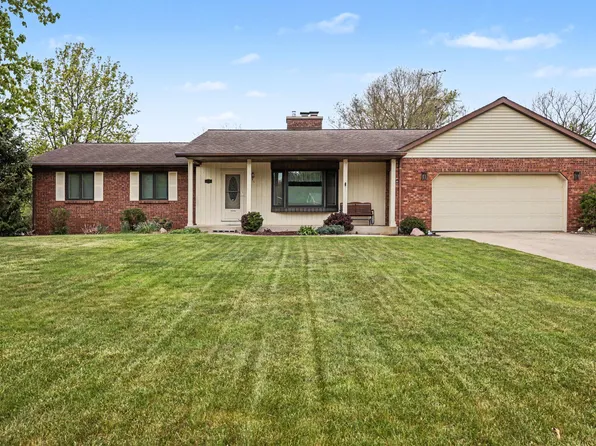 6291 Rapidfall Dr NE, Belmont, MI 49306