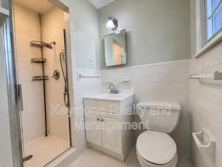 2111 Fleming Rd — Photo 6