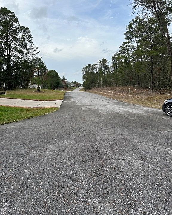 2nd image of 10 Crossandra Ct E