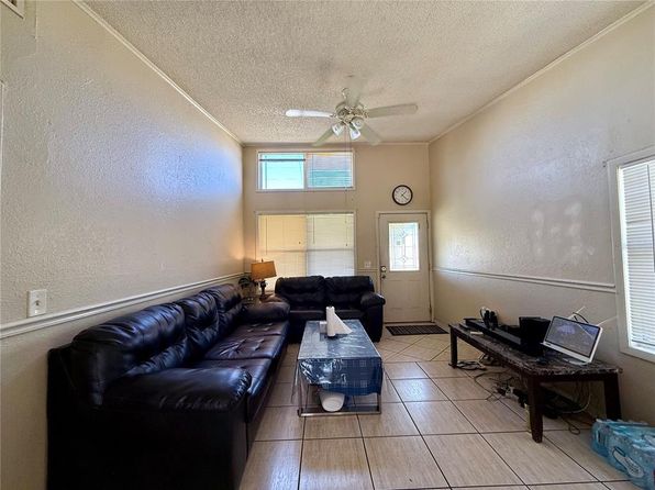 3522 W D Judge Dr, Orlando, FL 32808