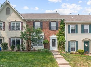 1804 Doolittle Dr, Bridgewater, NJ 08807