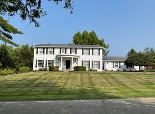 11199 Embassy Dr, Cincinnati, OH 45240