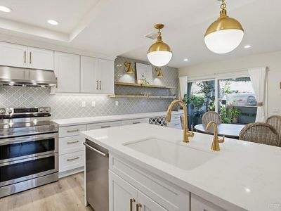 11870 Caminito Ronaldo Unit 139, San Diego, CA, 92128