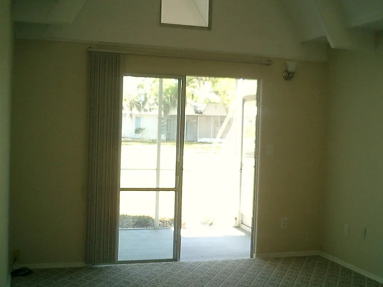 1811 Club Cir #1811 — Photo 2