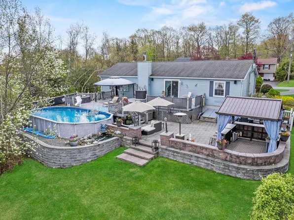 26 Straight Path, Rock Hill, NY 12775