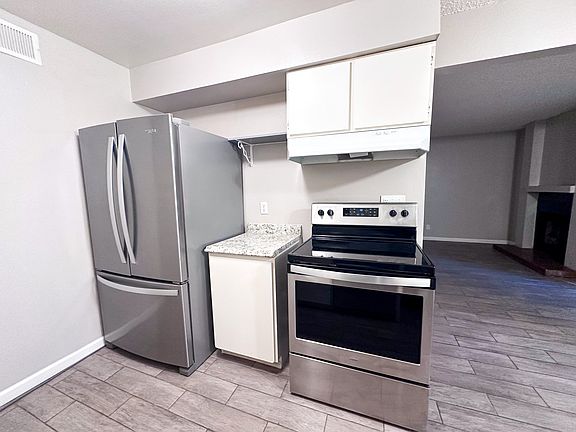 5th image of 1550 W Ashlan Ave APT 145