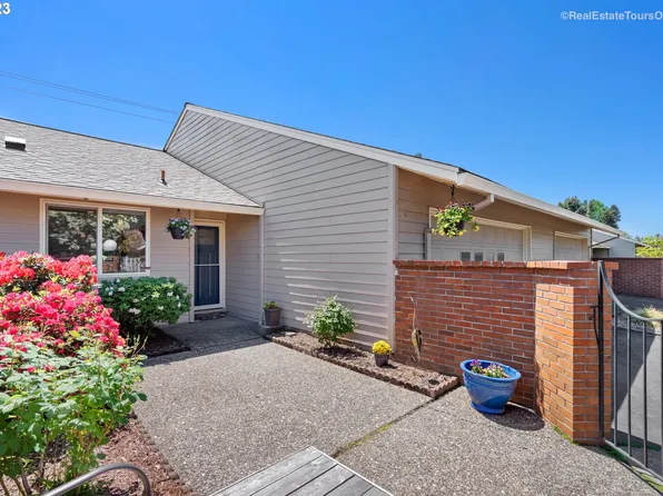 12930 SW Carmel St, King City, OR 97224