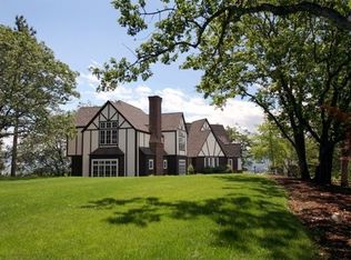 2670 Old Military Rd, Central Point, OR 97502