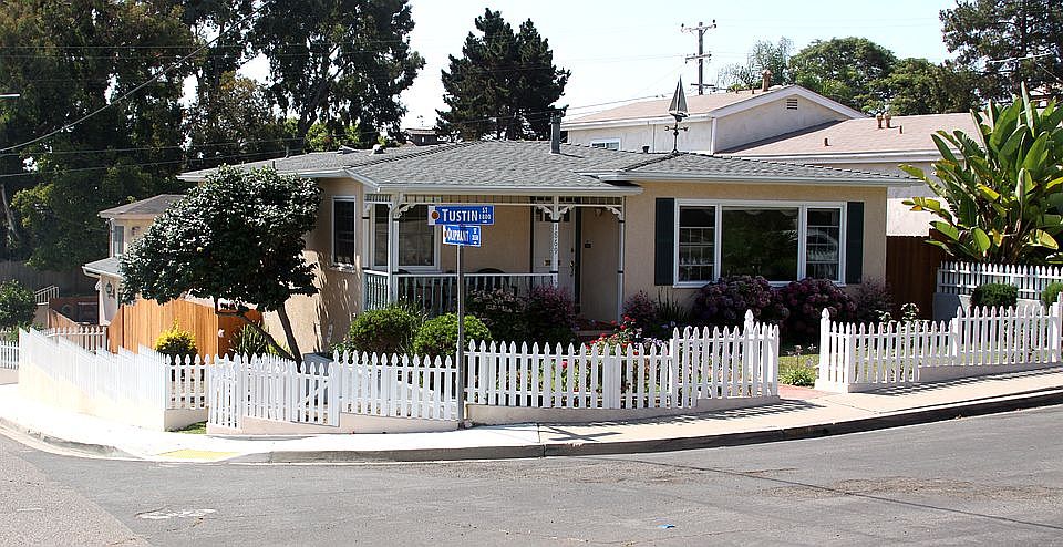 1st image of 1869 Tustin St