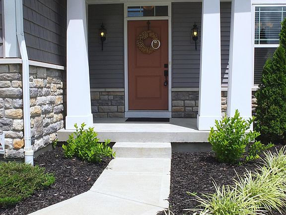 2nd image of 1521 Golf Club Dr
