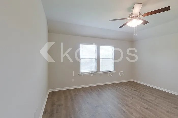 109 Santiago Ct — Photo 13