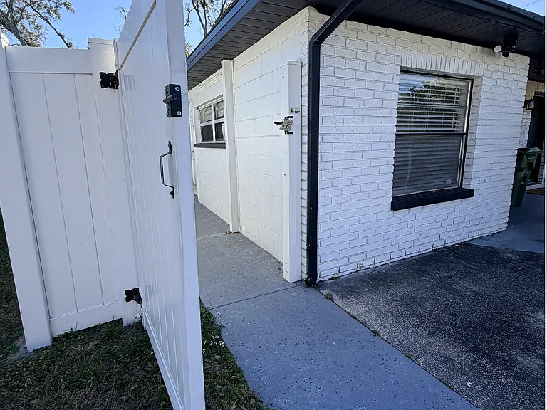 4005 N Glen Ave #1 — Photo 13