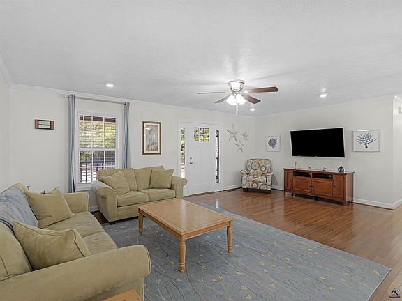 5th image of 521 Levi Barnes Rd