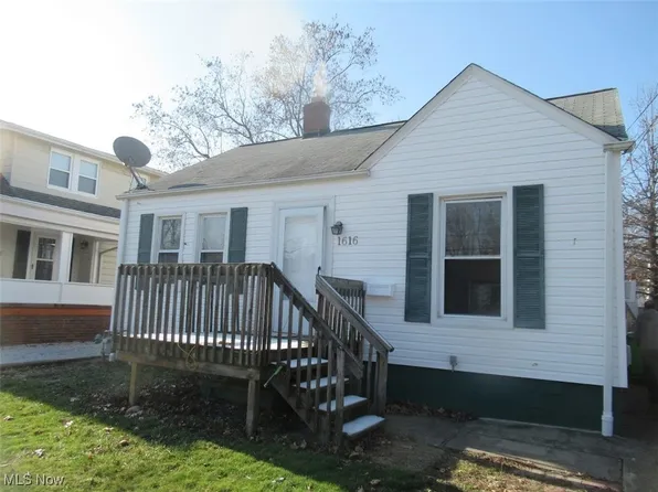 1616 Douglas Rd, Wickliffe, OH 44092