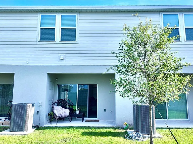 3244 Skyline Loop — Photo 13