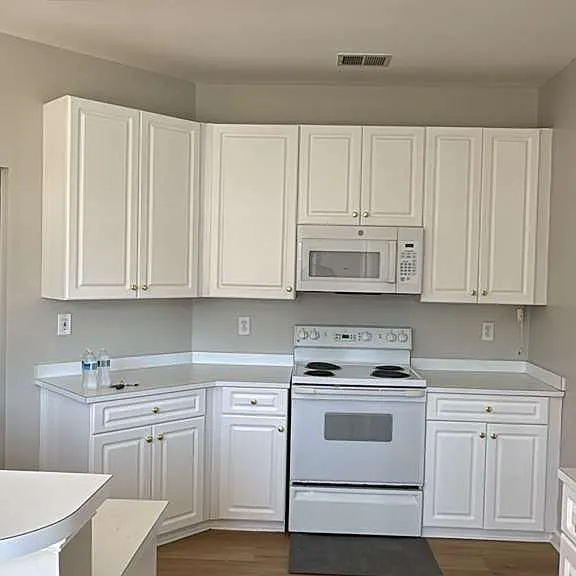 129 Sandy Ln — Photo 2