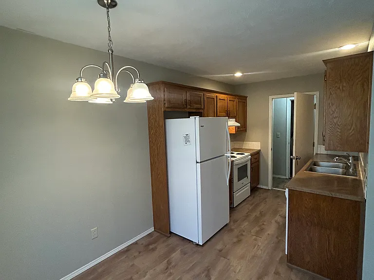 501 S James St #B — Photo 3