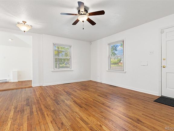 3rd image of 2600 Olive Street
